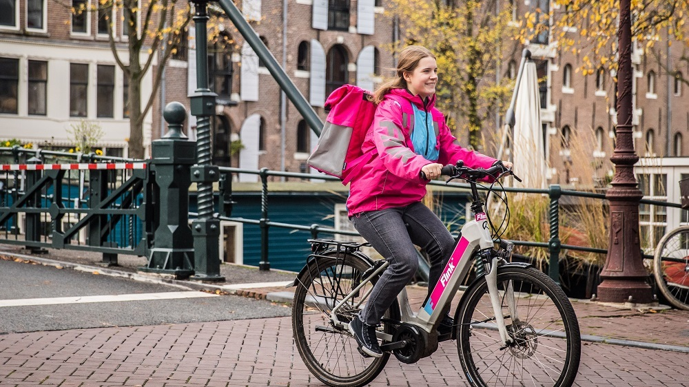 Jongeren onder de 16 jaar mogen niet meer flitsbezorgen