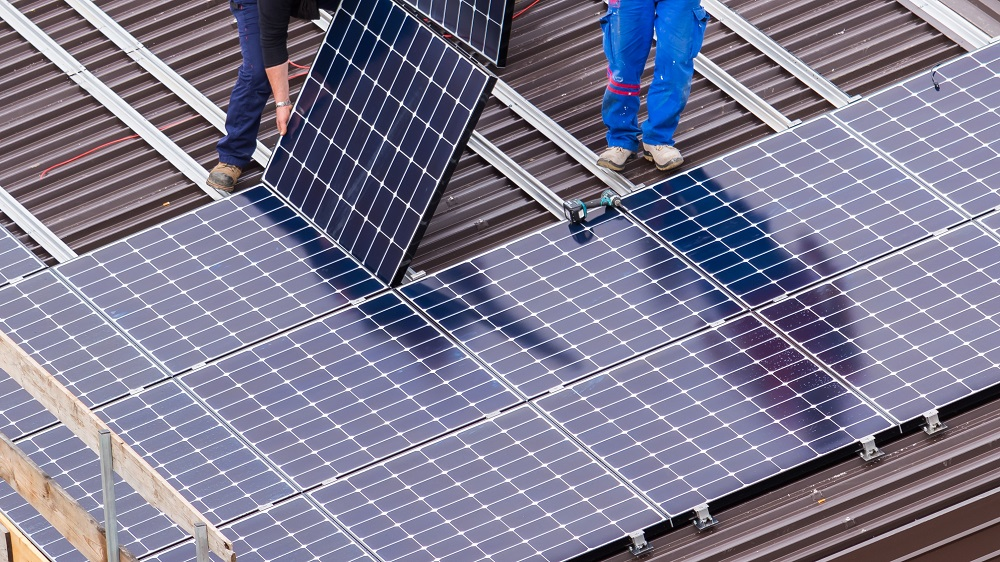 BCC neemt Suntech Energy over en gaat zonnepanelen verkopen