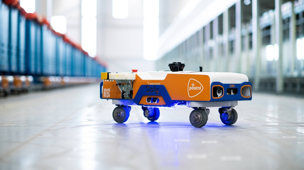 PostNL zet koers naar 3.600 pakketautomaten in 2028 en ‘best day’ bezorging