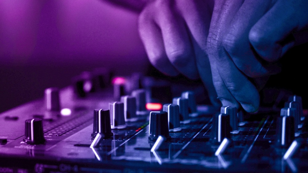 Bax Music opent weer de deuren, fysiek en online