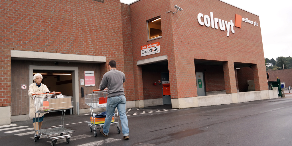 Colruyt start nachtwerk in winkels om online orders bij te benen