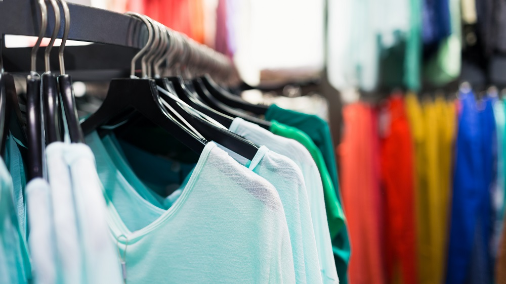 'Groot online aandeel laat omzet fysieke kledingwinkels sneller groeien'