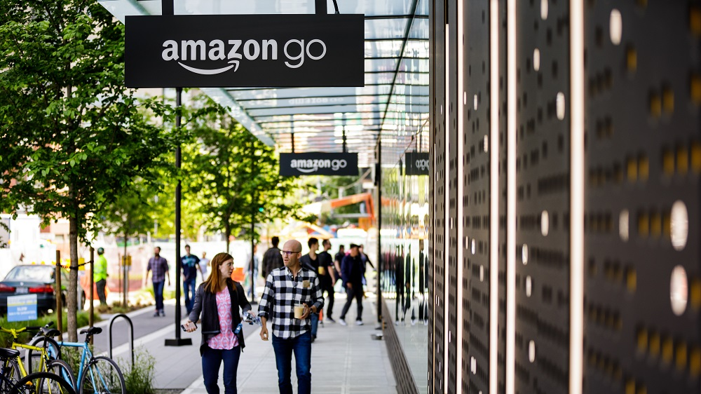 ‘Amazon wil grotere kassaloze winkels’