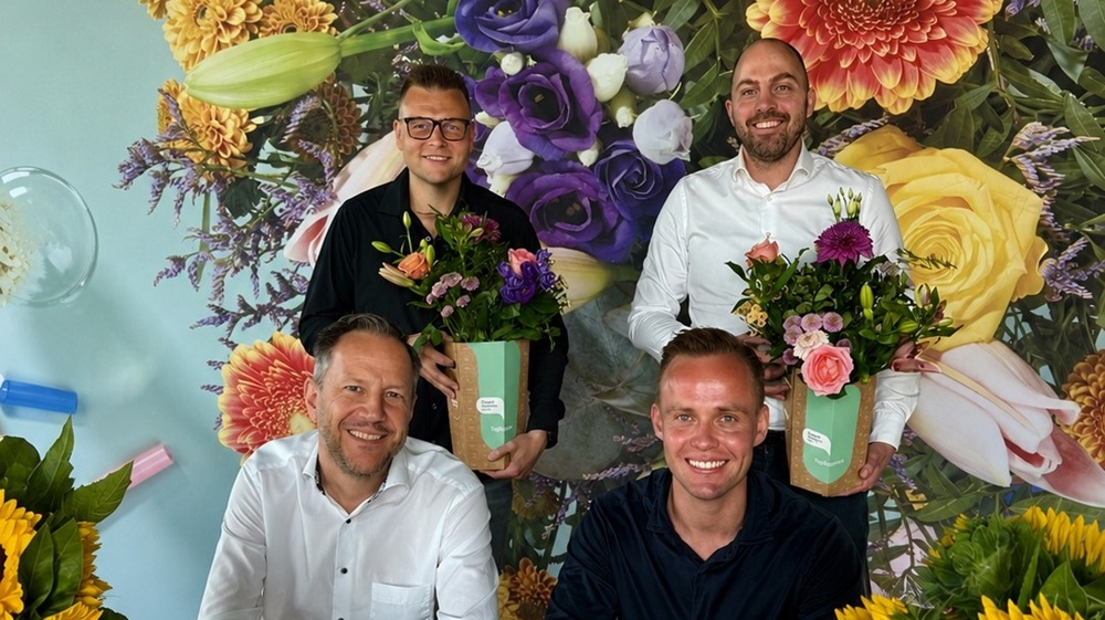 Hoorn Bloommasters neemt belang in Topgeschenken