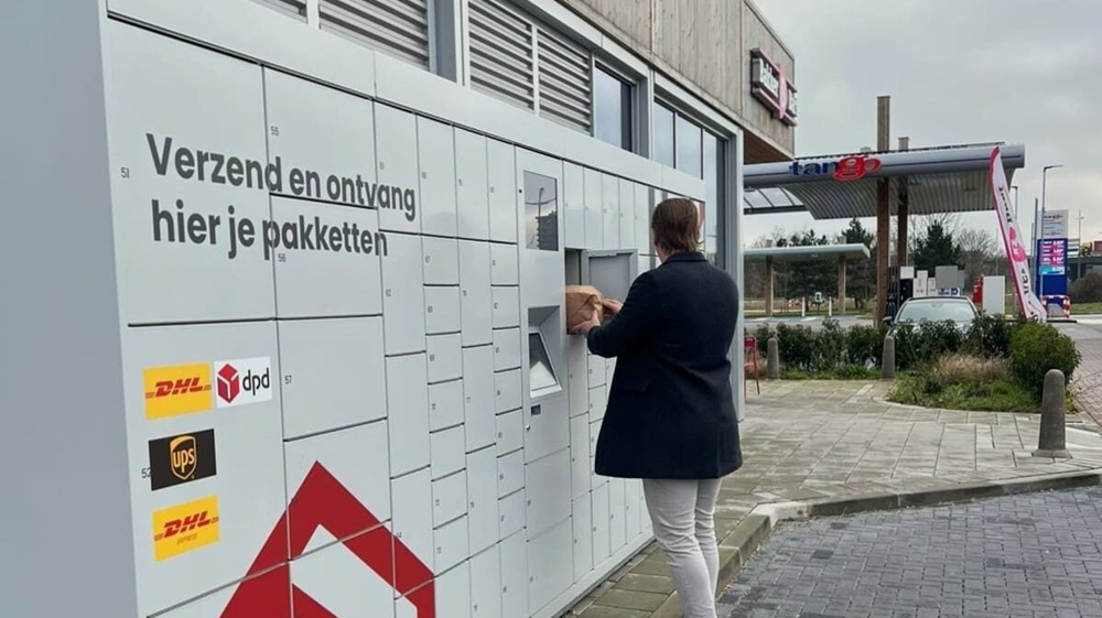 De Buren breidt netwerk uit met pakketwanden bij Tango