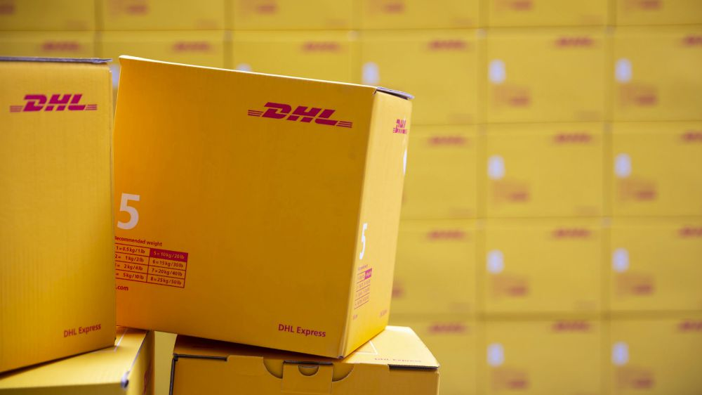 DHL koopt activa Instabox Nederland en Red Je Pakketje