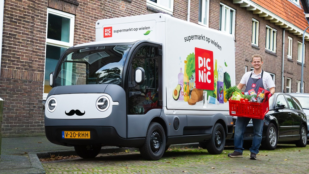 Picnic introduceert elektrisch bezorgwagentje met meer laadruimte